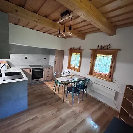 Apartment Pod Orechom *